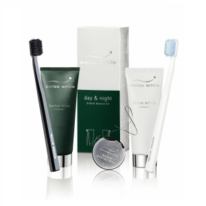 Купить: Swiss Smile Snow White набор для отбеливания и восстановления зубов день и ночь